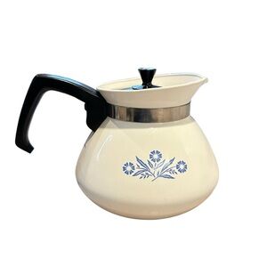 CORNING WARE Vintage Blue Cornflower 6 Cup Coffee Pot / Tea Kettle